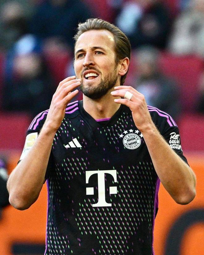 传球瞬间打 传球瞬间打