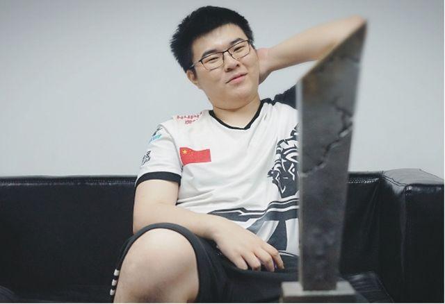 的地位和影 的地位和影